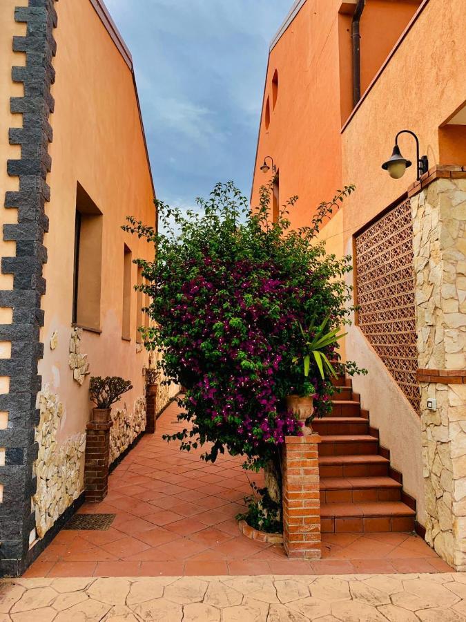 Il Giardino Delle Zagare Villa Calatabiano Buitenkant foto